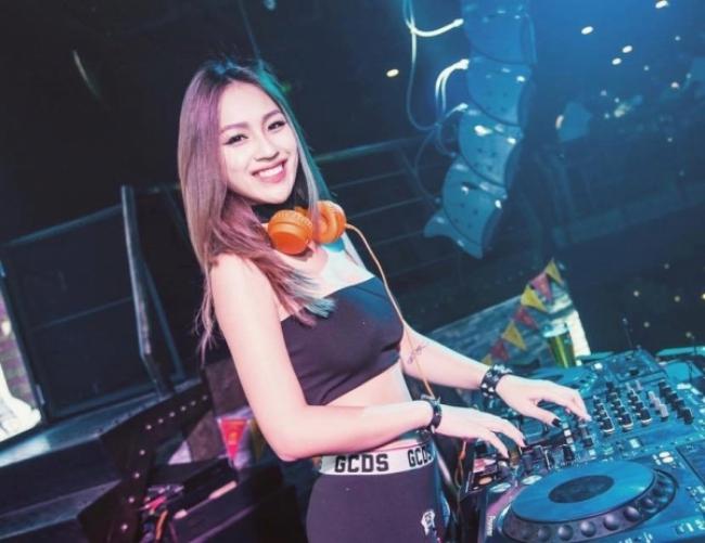 DJ Nữ Việt Nam: Những Gương Mặt Nóng Bỏng Trong Thế Giới Âm Nhạc